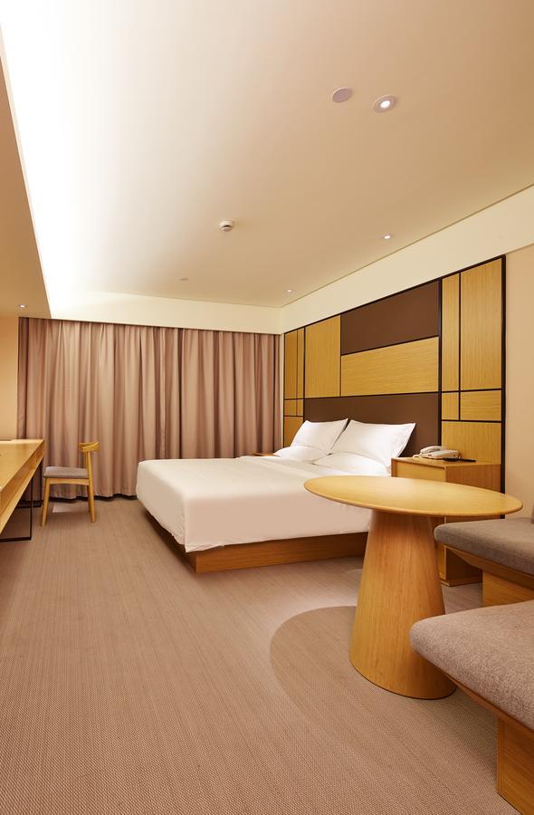 Ji Hotel Shanghai Hongqiao Airport Huqingping Highway Zewnętrze zdjęcie